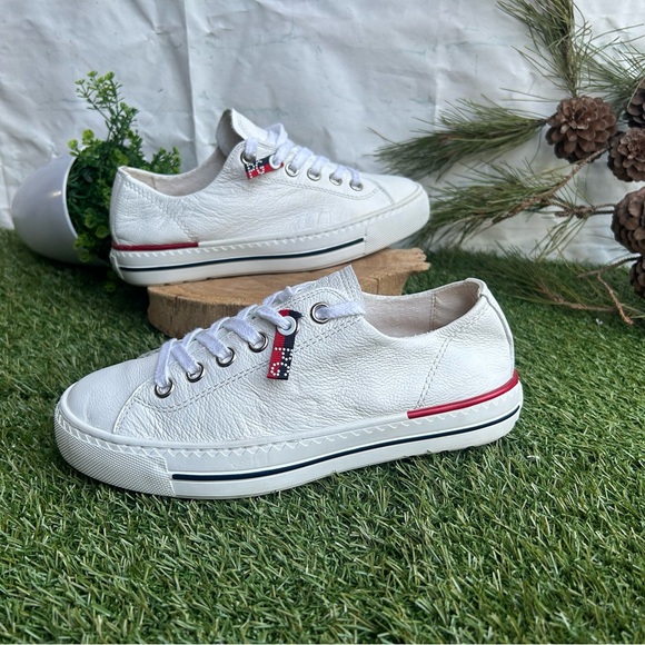 PAUL GREEN Carly White Leather low top sneakers size UK 3US 5.5 gently used